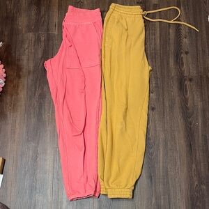Aerie Lot of 2 Joggers